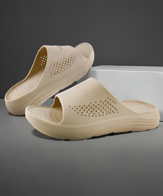 RED TAPE Men Slides(Beige , 7)