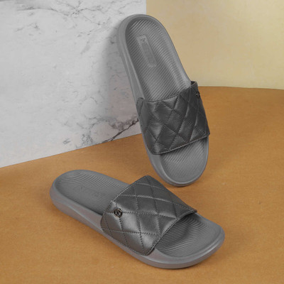 METRO Men Slides(Grey , 6)