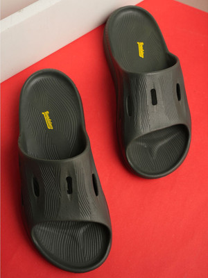 Roadster Men Flip Flops(Olive , 10)