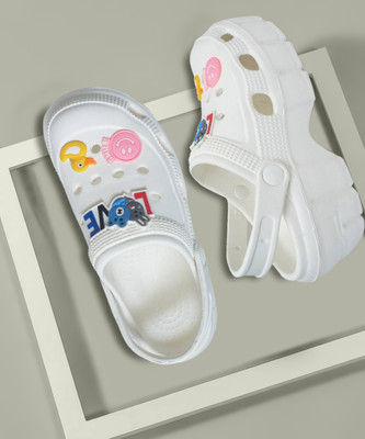 Crawl & sprint Women Slides(White , 5)