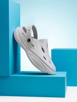 HRX by Hrithik Roshan Men Slides(Grey , 8)