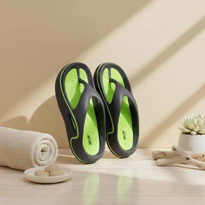 DOCTOR EXTRA SOFT Men Flip Flops(Green , 10)