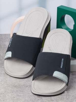 Roadster Men Flip Flops(Navy, Grey , 7)