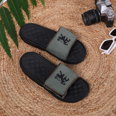 STYLE HEIGHT Men Slides(Green , 8)