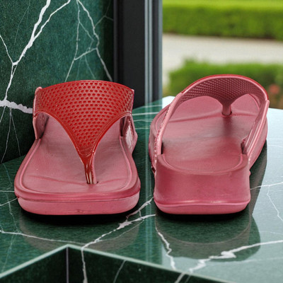 WOCMEC Women Slippers(Maroon , 5)