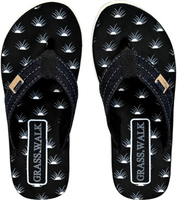 GRASS WALK Men Flip Flops(Black , 9)