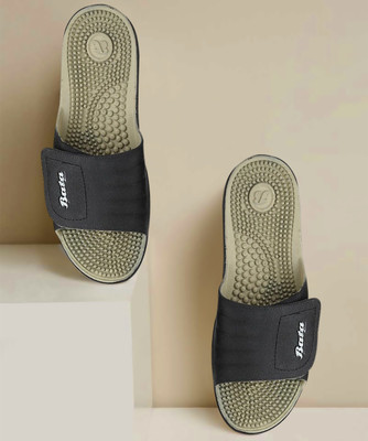 Bata Men Flip Flops(Black, Beige , 7)