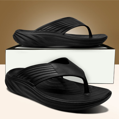SKYMORE Men Slides(Black , 8)