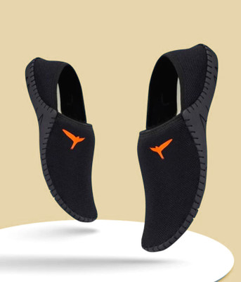 SHOELAKE Men Slides(Black, Orange , 6)