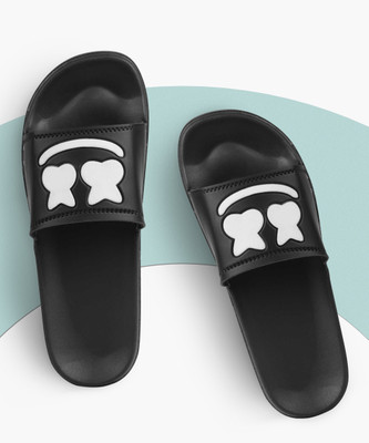 FORMIC Men Slides(Black , 7)