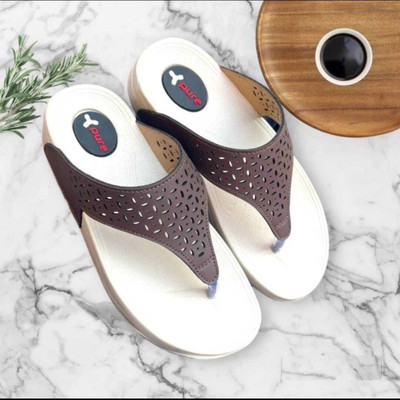FLOATY Women Flip Flops(Brown , 5)