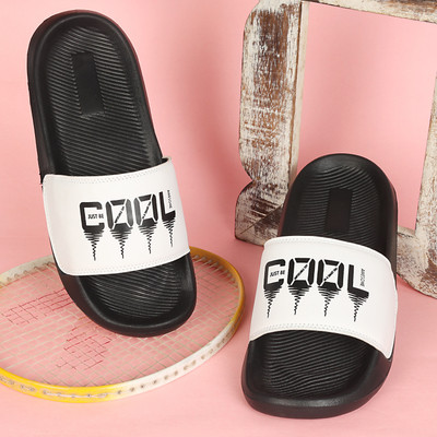 Foot Print Men Slides(Black , 9)