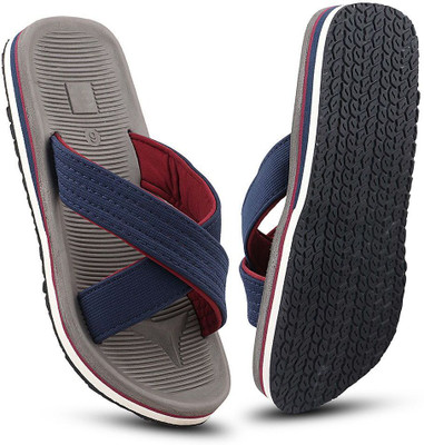 Roadster Men Slippers(Grey , 8)