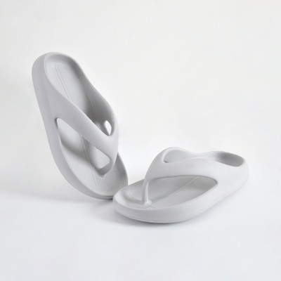 Time Jump Men Slippers(Off White , 8)