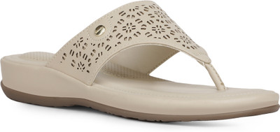 Bata Women Flip Flops(Silver , 7)