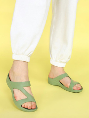 Paragon Women Slippers(Green , 4)