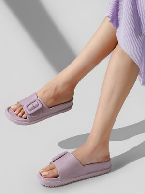 Glitchez Women Clogs(Maroon , 6)