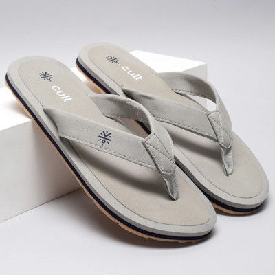 Cult Men Flip Flops(Grey , 6)