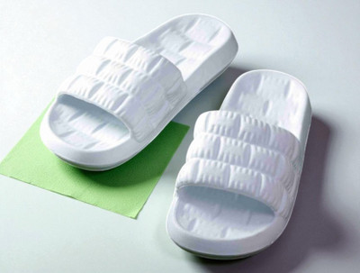 Auto Moxco Men Flip Flops(White , 7)