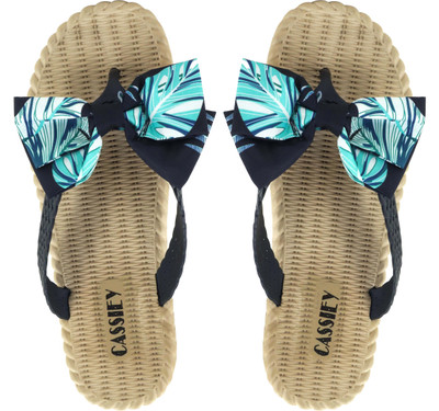 Cassiey Women Slippers(Black , 7)