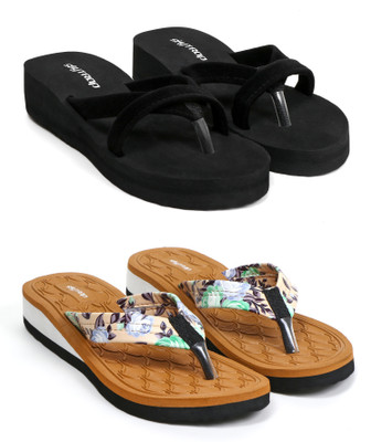 Skytrap Women Slippers(Black, Brown , 7)