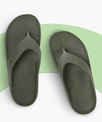 PUMA Men Wave Flip RES Flip Flops(Green , 6)