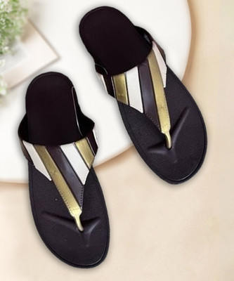 FLITE Women Slippers(Brown , 7)