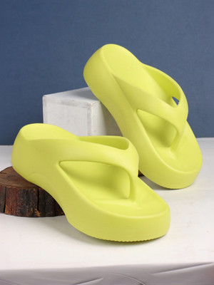 Roadster Women Flip Flops(Green , 6)