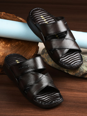 LIBERTY Men Slippers(Brown , 10)