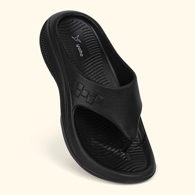 yoho Men Flip Flops(Black , 8)