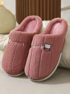 WOLVESDEN Women Slides(Pink , 5)
