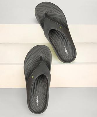 Bata Men Flip Flops(Grey , 7)