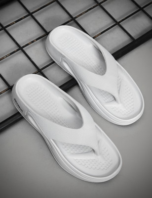KILLER Men Flip Flops(Grey , 9)