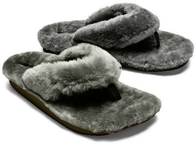 WOLVESDEN Women Flip Flops(Grey , 3)