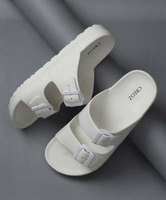 Free Kicks Men Slides(White , 7)