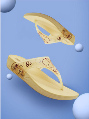 TRV Women Flip Flops(Beige , 6)