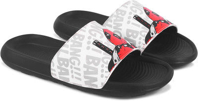 Foot Print Men Slides(Black, White , 8)