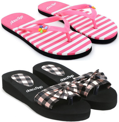 Skytrap Women Slippers(Pink, Black , 7)