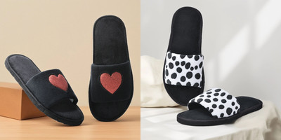 Y key Women Flip Flops(Black, Black , 6)