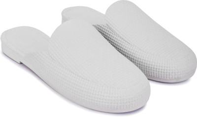LNT FASHION Men Flip Flops(White , 4)