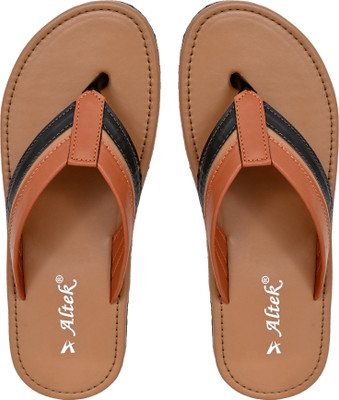 Altek Men Flip Flops(Beige , 6)
