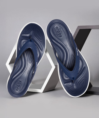 CROCS Women Capri V Sporty Flip Flops(Navy , 6)