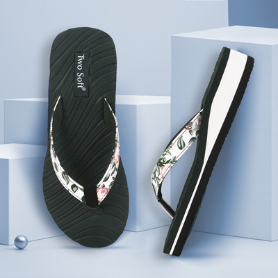 TWO SOFT Women Flip Flops(Green , 8)