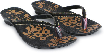 airaqua Women Slippers(Black , 6)