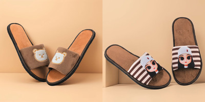 Y key Women Flip Flops(Gold, Brown , 6)