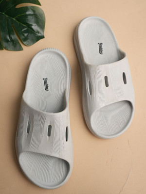 Roadster Men Flip Flops(Grey , 7)
