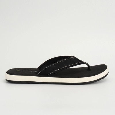 NoStrain Men Slippers(Black , 8)