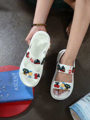 Layasa Women Slippers(White , 5)