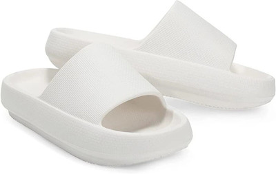 SKV Men Slippers(White , 9)