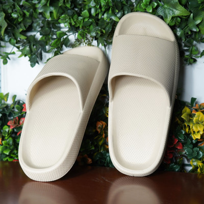 JUSAN Men Flip Flops(Grey , 8)